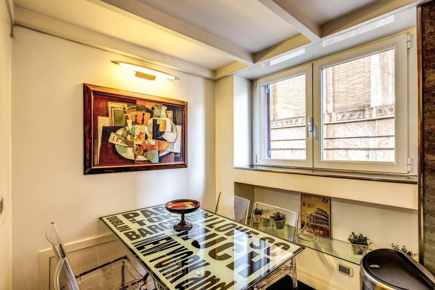 Spacious Flat By Piazza Navona * Rome
