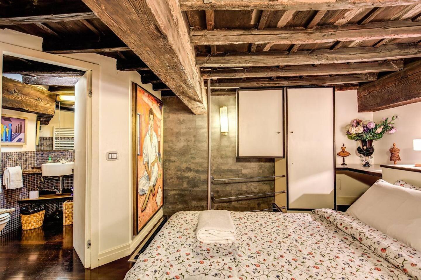 Spacious Flat By Piazza Navona * Rome