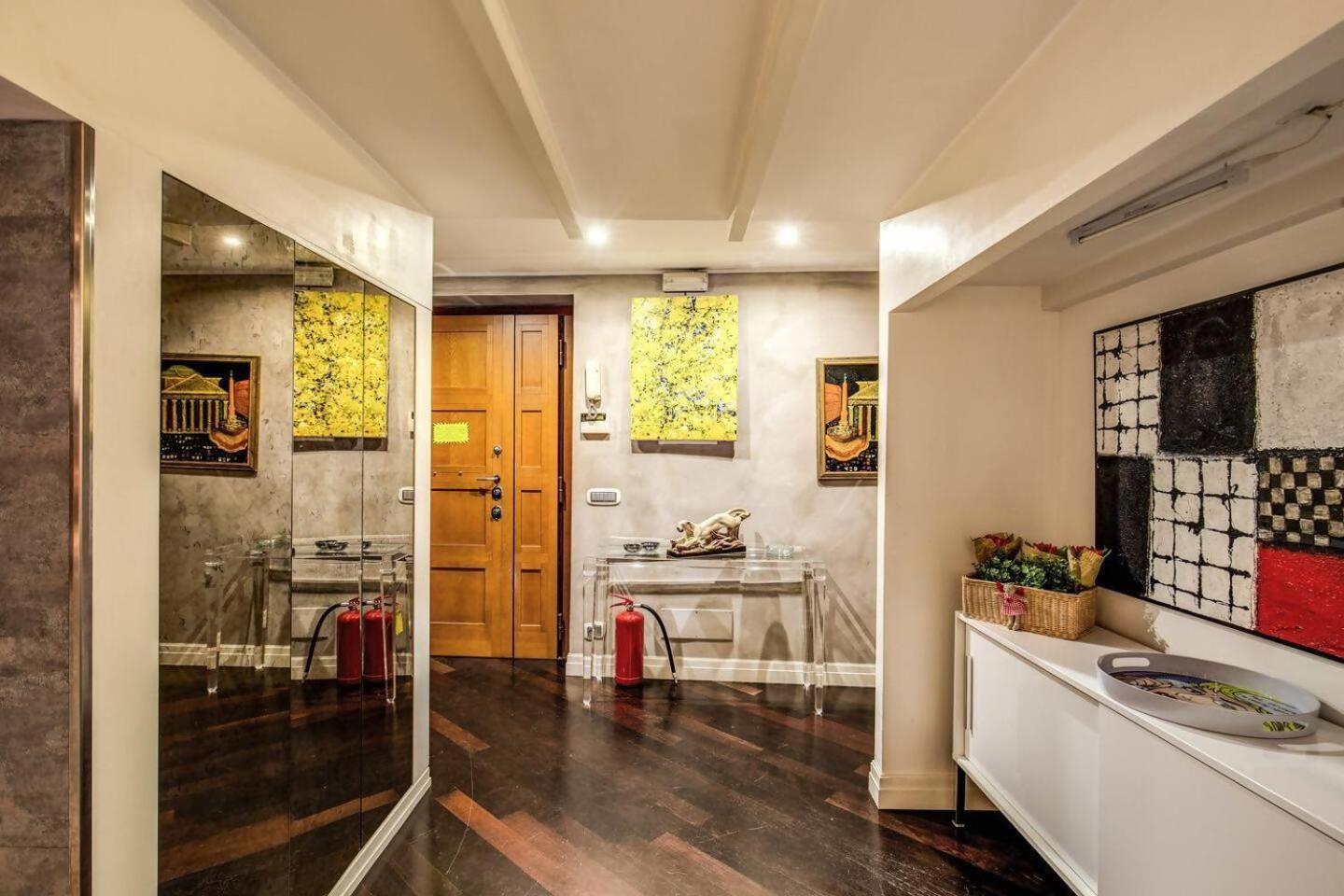 Spacious Flat By Piazza Navona Apartment