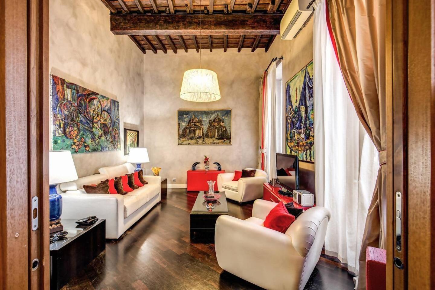 Spacious Flat By Piazza Navona Rome